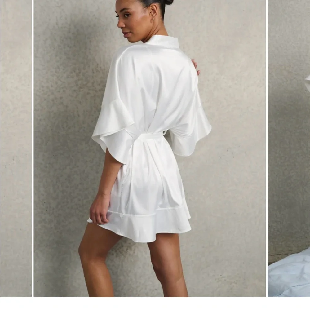 Bridal Robe - Picture 2 of 6